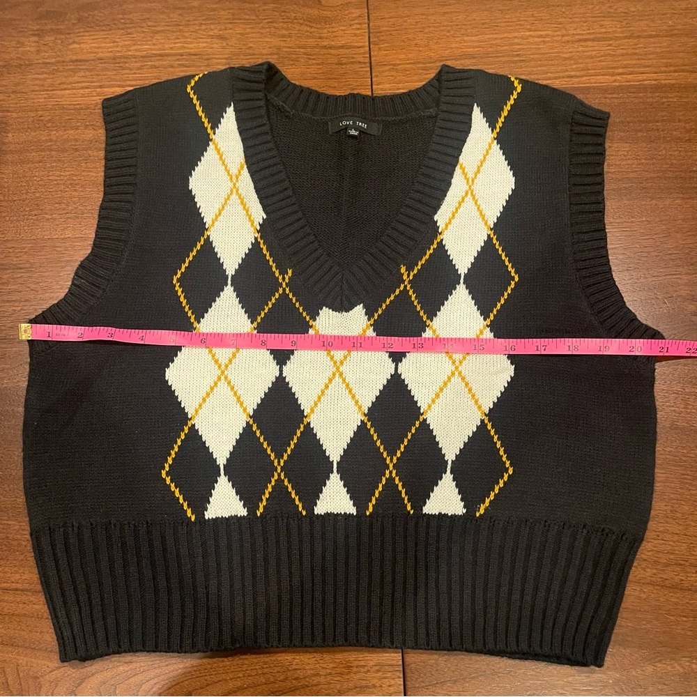 Love Tree Argyle V-Neck Knitted Sweater Vest Size Large - Picture 5 of 7